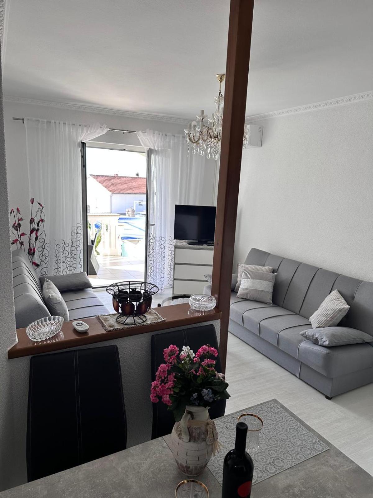 Apartmani Djurda Krk Town Εξωτερικό φωτογραφία